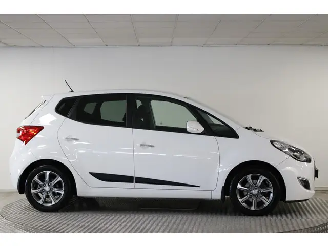 Hyundai ix20 1.4i Go! 2016 Benzine 6
