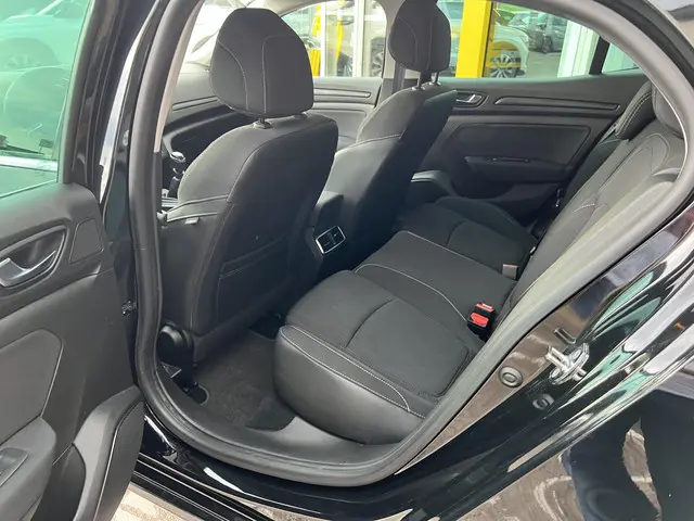 Renault Mégane 1.3 TCe Limited 2019 Benzine 7