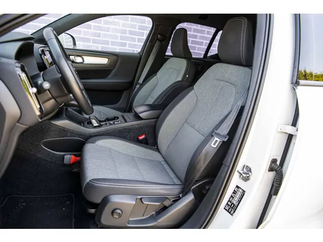 Volvo XC40 1.5 T2 Business Pro 2021 Benzine 6