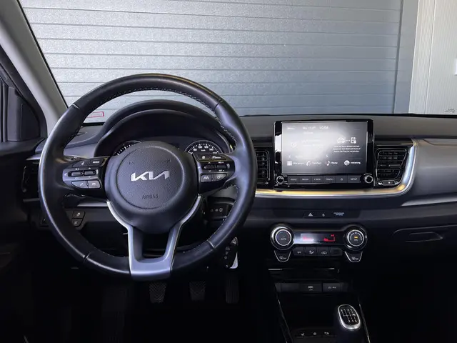 Kia Stonic 1.0 T-GDi DynamicPlusLine 2022 Benzine 8