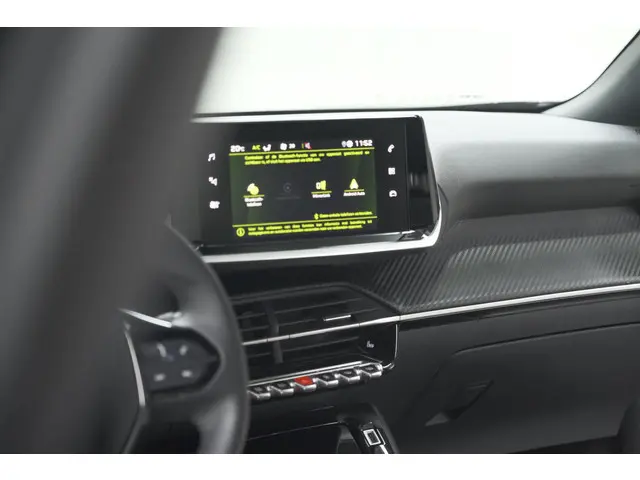 Peugeot 2008 PureTech 130 Allure Pack 2023 Benzine 46