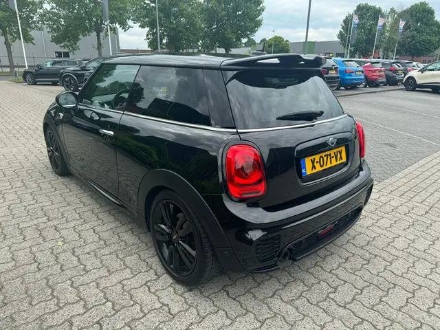 MINI Cooper Mini 1.2 One john works 2015 Benzine 9