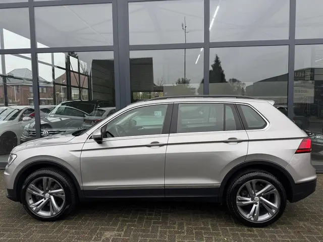 Volkswagen Tiguan 2.0 TSI 4Motion Highline 2016 Benzine 6