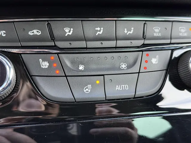 Opel Astra Sports Tourer 1.4 Innovation 2018 Benzine 24