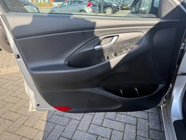 Hyundai i30 Wagon 1.0 T-GDI Comfort 2018 Benzine 9