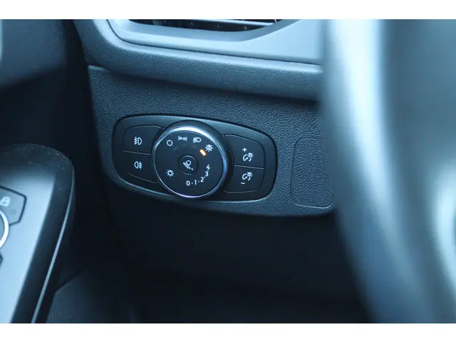 Ford Focus WAGON 1.0 ECOBOOST 2021 Benzine 25