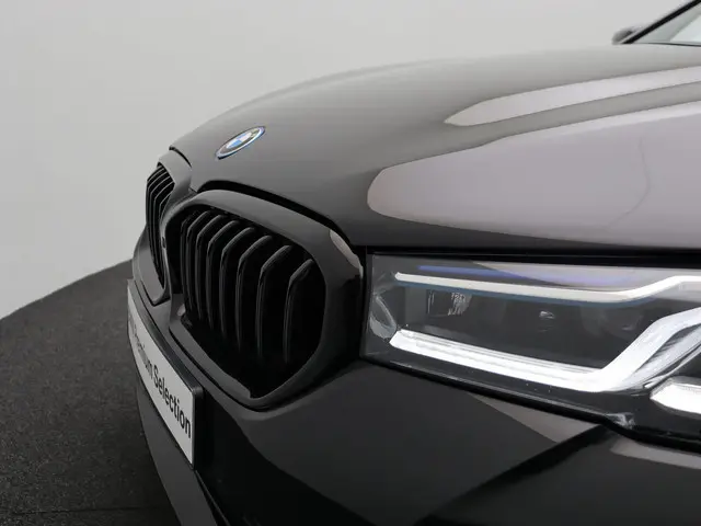 BMW 5 Serie Sedan 545e xDrive 2021 Hybride Benzine 8