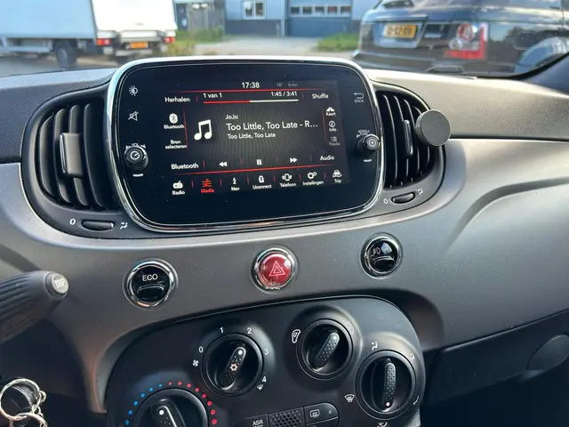 Fiat 500 0.9 TwinAir Turbo Sport 2016 Benzine 10