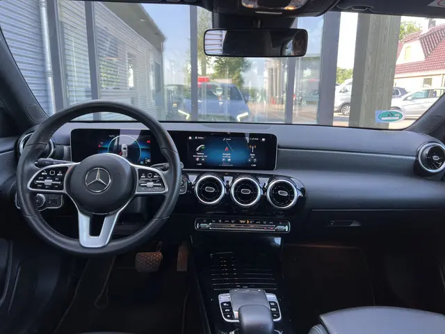 Mercedes-Benz A-Klasse 3