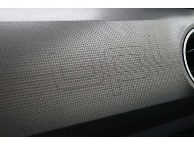 Volkswagen up! 1.0 BMT high up! 2019 Benzine 42