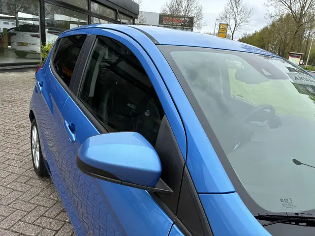 Opel KARL 1.0 ecoFLEX Innovation 2017 Benzine 31