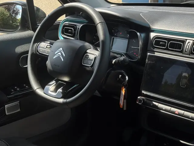 Citroën C3 1.2 PureTech C-Series 2022 Benzine 17
