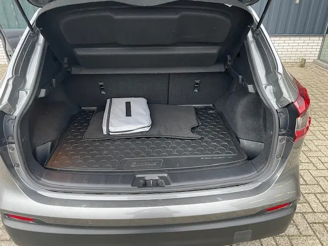 Nissan QASHQAI 1.2 Tekna + 2019 Benzine 32