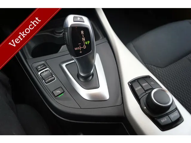 BMW 1 Serie 118i 2016 Benzine 19