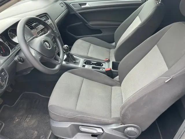 Volkswagen Golf 1.6 TDI Trendline 2015 Diesel 13