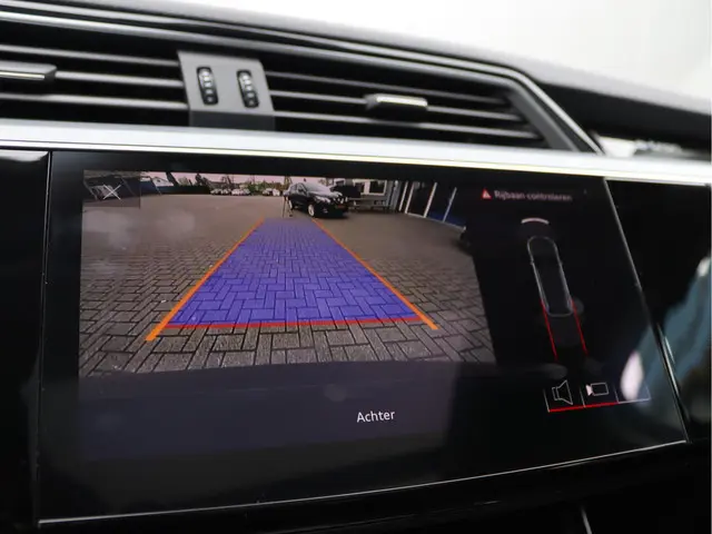 Audi e-tron 50 quattro 71 kWh 2020 Elektrisch 57