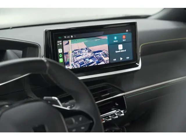 Peugeot 2008 PureTech 130 EAT8 GT 2024 Benzine 66