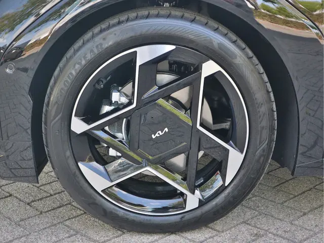 Kia EV4 Fastback GT-PlusLine 81.4 kWh 2025 Elektrisch 9