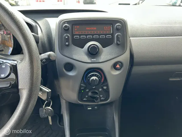 Peugeot 108 1.0 e-VTi Active 2018 Benzine 11