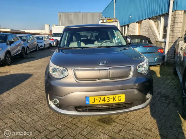Kia e-Soul EV ExecutiveLine 27 kWh 2014 Elektrisch 6