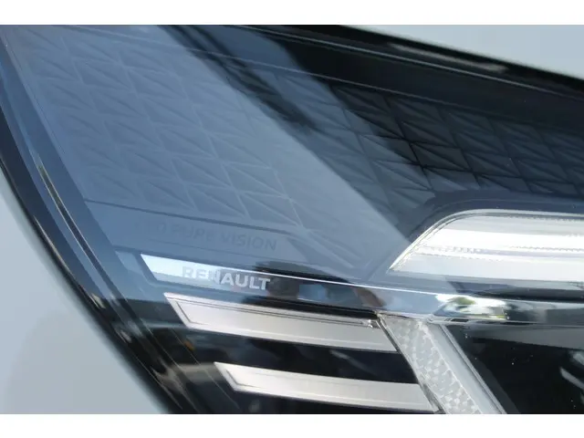 Renault Captur 1.0 TCe 100 Bi-Fuel Intens 2020 Benzine 30