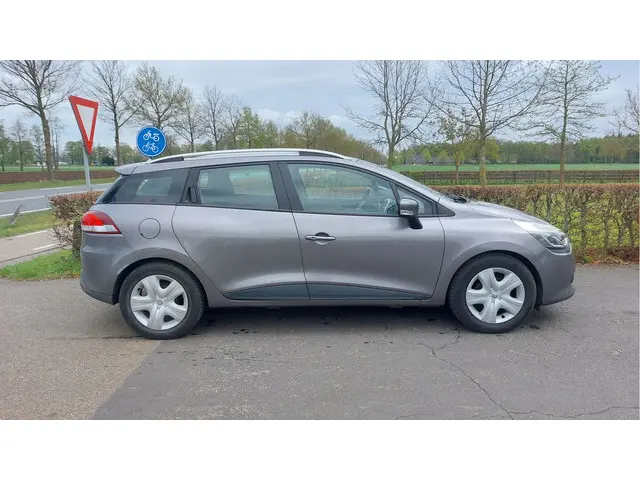 Renault Clio Estate 0.9 TCe Dynamique 2013 Benzine 14