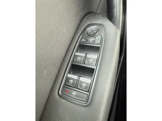 Renault Captur 1.3 TCe 130 Intens Unieke Km! 2020 Benzine 18