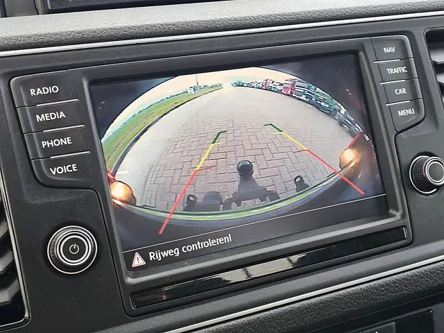 Volkswagen Crafter 2.0 2017 Diesel 16