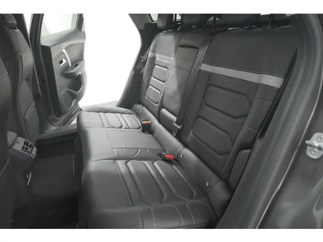 Citroën C4 Puretech 130 EAT8 Shine 2021 Benzine 31