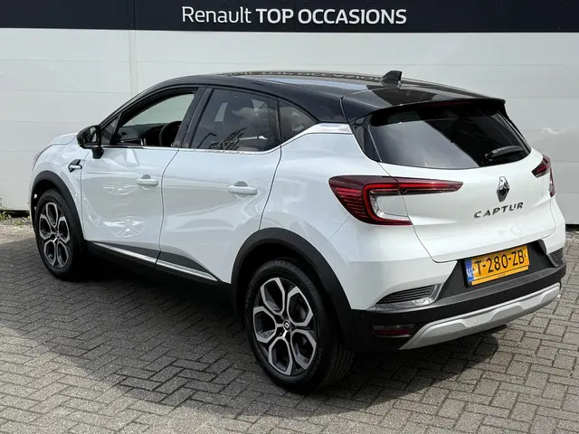Renault Captur 1.0 TCe 90 techno 2023 Benzine 6