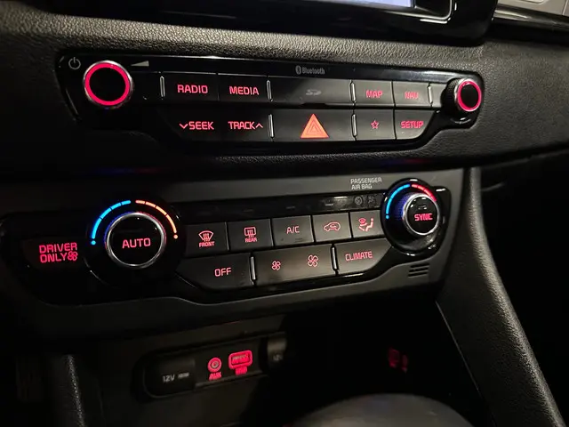 Kia Niro 1.6 GDi Hybrid DynamicLine 2018 Hybride Benzine 16