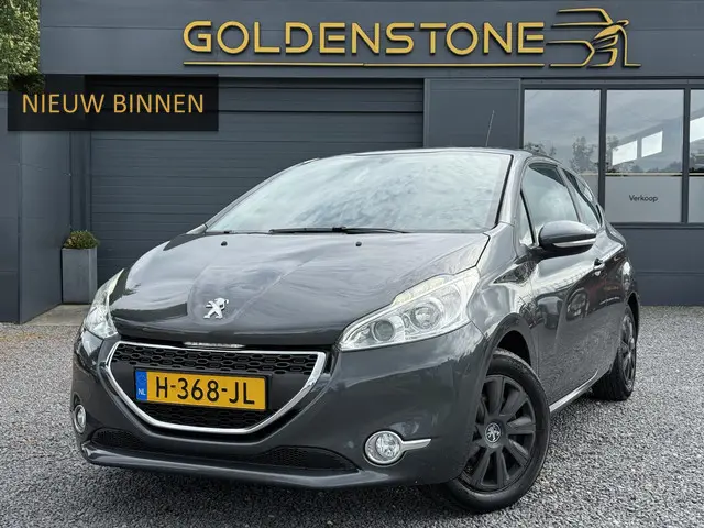 Peugeot 208 1.2 VTi Active 2014 Benzine