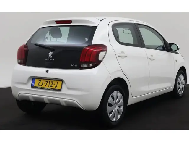 Peugeot 108 3