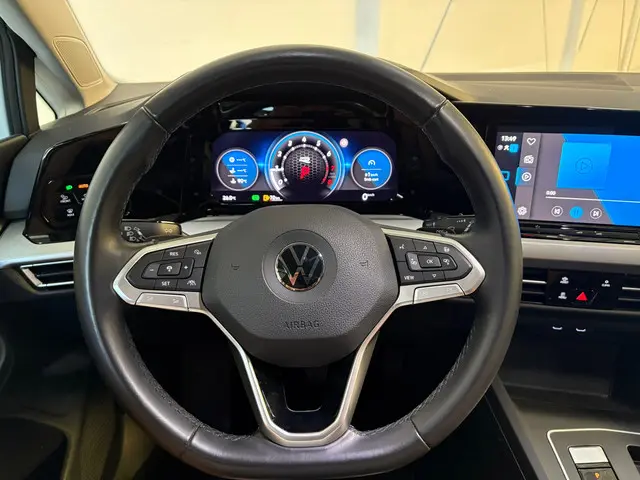 Volkswagen Golf 1.5 eTSI 2020 Hybride Benzine 16