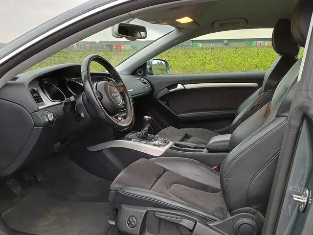 Audi A5 Coupé 1.8 TFSI Sport Edition 2015 Benzine 23