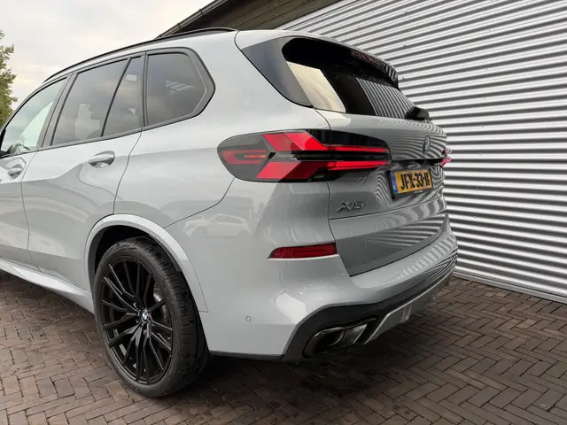 BMW X5 xDrive50e High Executive 2024 Hybride Benzine 10