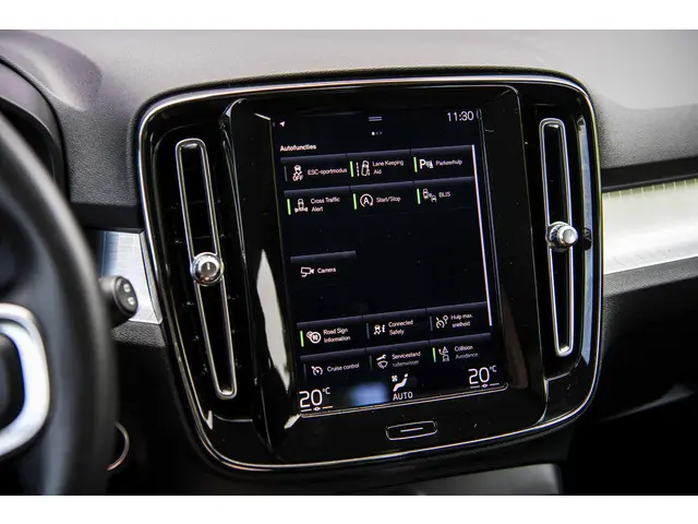 Volvo XC40 1.5 T2 Business Pro 2020 Benzine 22