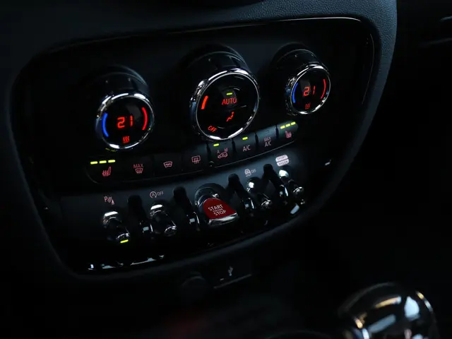 MINI Clubman JCW ALL4 2020 Benzine 19