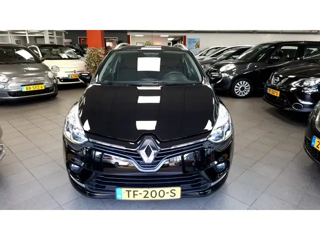 Renault Clio Estate 1.2 TCe Limited 2018 Benzine 2