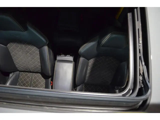 Audi RS6 4.0 TFSI 722PK Quattro 2017 Benzine 31