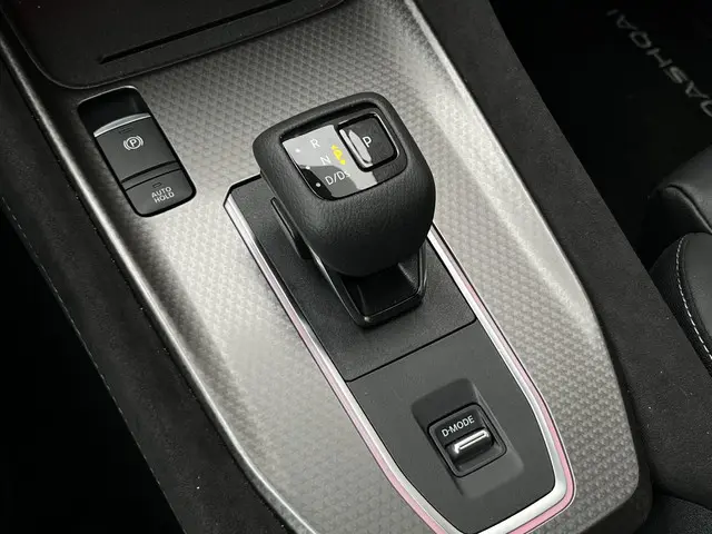 Nissan QASHQAI 1.3 MHEV Xtronic N-Design 2025 Benzine 26