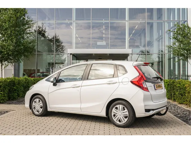 Honda Jazz 1.3i VTEC TREND 2019 Benzine 38