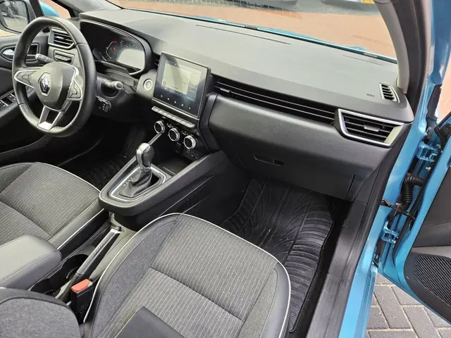 Renault Clio 1.3 TCe Intens Automaat 2020 Benzine 28