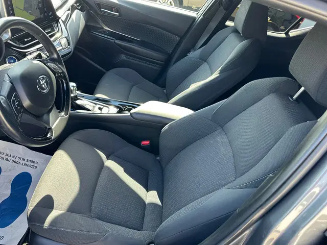 Toyota C-HR 1.8 Hybrid Active 2018 Hybride Benzine 20