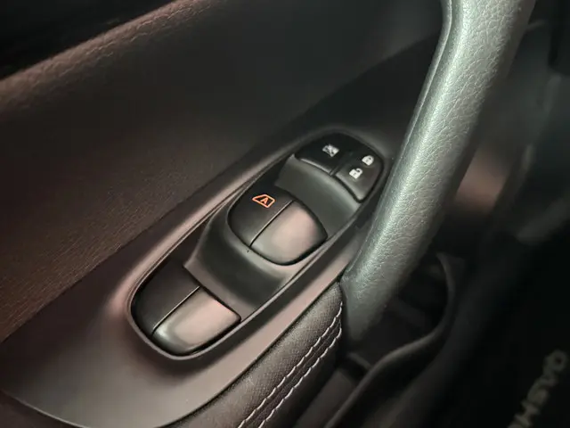 Nissan QASHQAI 1.2 N-Vision 2017 Benzine 27