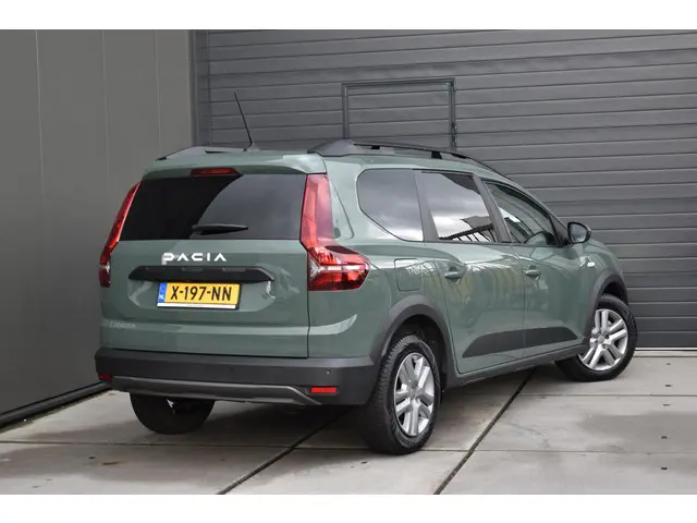 Dacia Jogger TCe 110 Expression 2023 Benzine 3