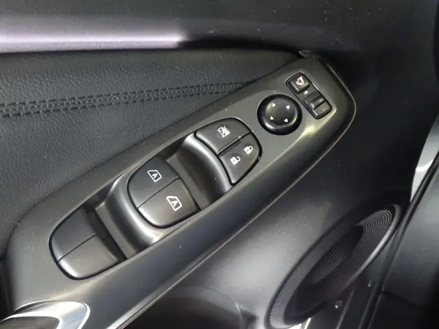 Nissan Juke 1.6 Hybrid N-Design 2026 Benzine 16