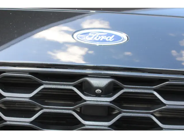 Ford Kuga 2.5 PHEV ST-Line 2022 Hybride Benzine 32