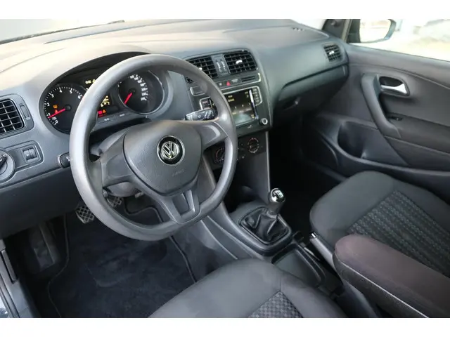 Volkswagen Polo 1.0 Apple Carplay Airco Lm 2016 Benzine 3