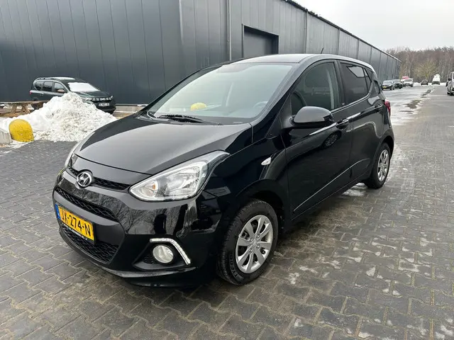 Hyundai i10 1.0i i-Motion Go! 2016 2016 Benzine 2
